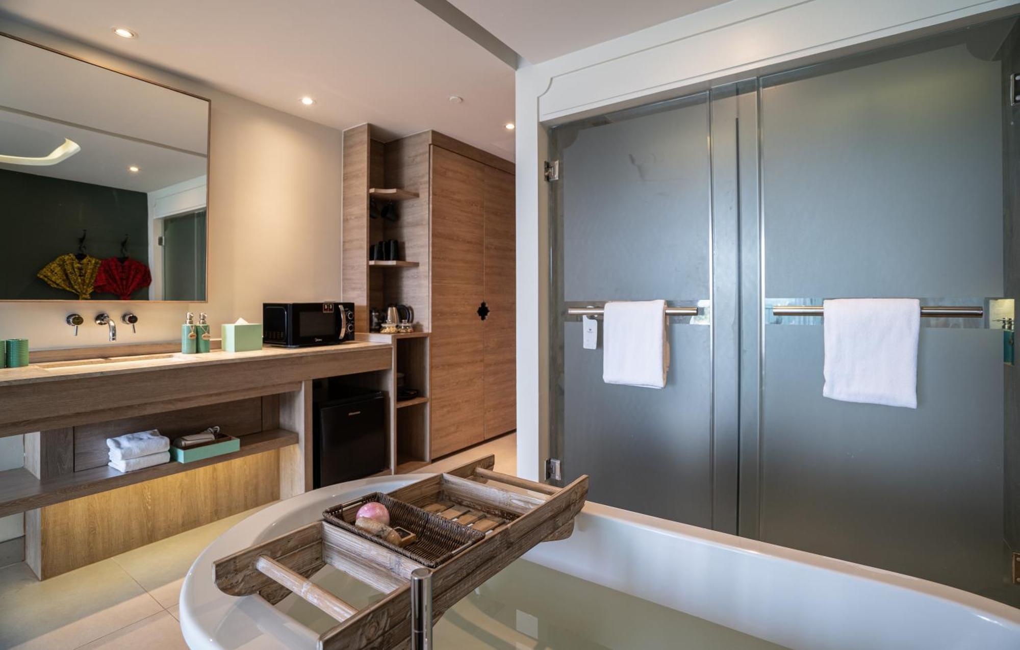 Fusion Suites Phuket Patong Exterior foto
